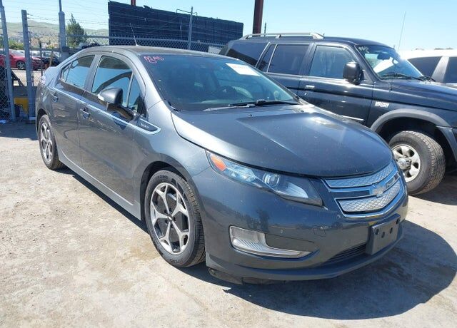 2013 CHEVROLET Volt
