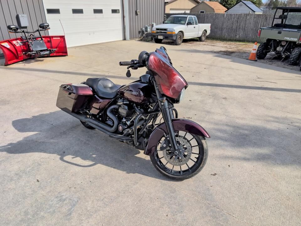 2018 HARLEY DAVIDSON FLHXS / Street Glide Special