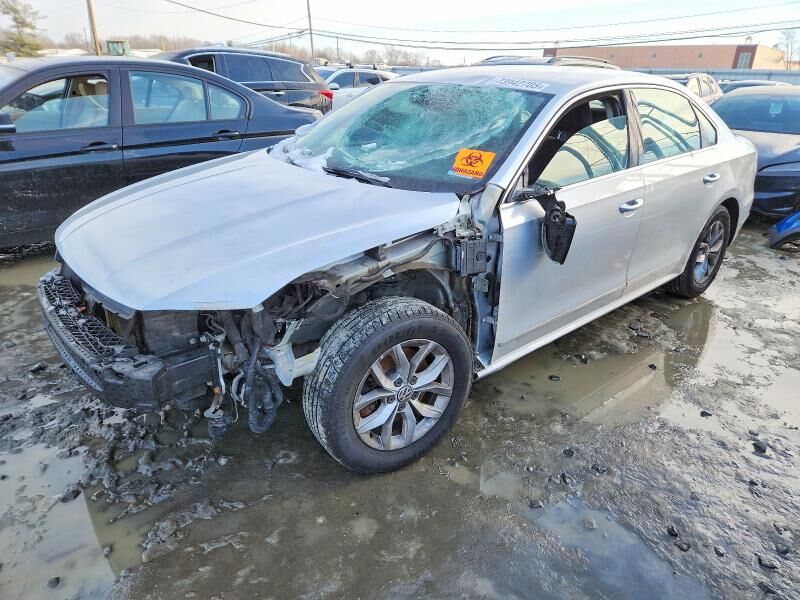 2016 VOLKSWAGEN Passat