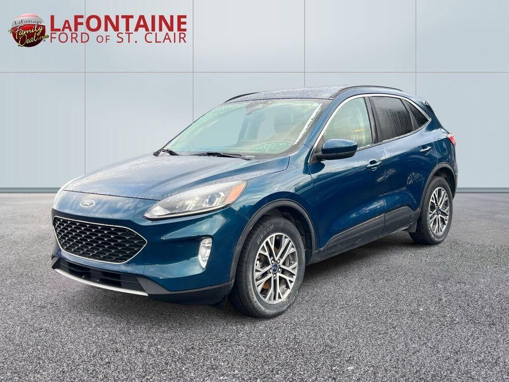 2020 FORD Escape