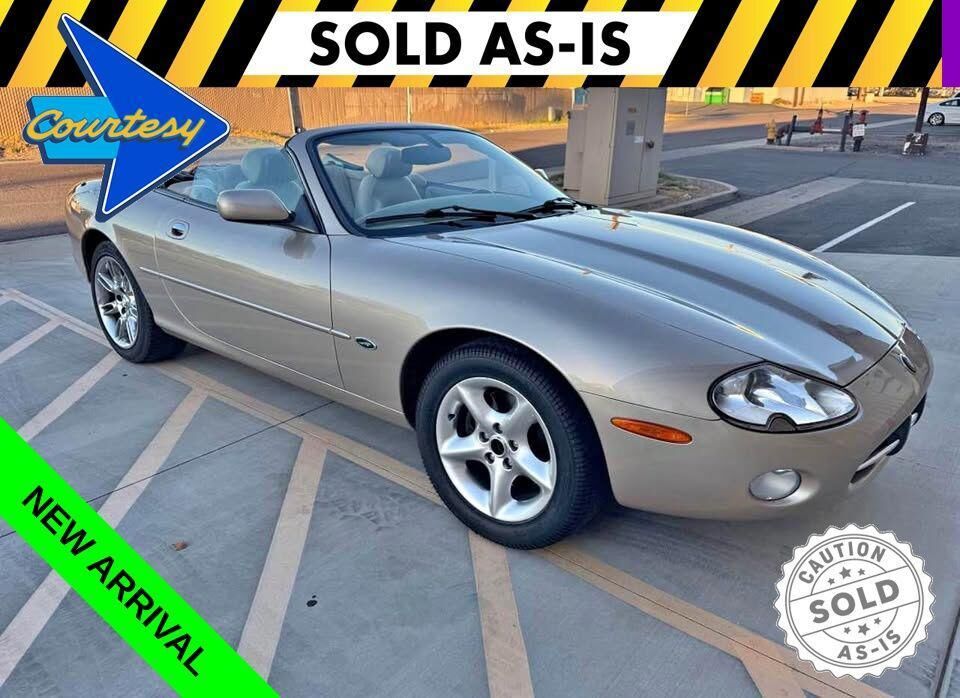 2002 JAGUAR XK8
