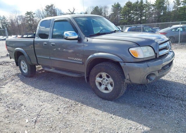 2005 TOYOTA Tundra
