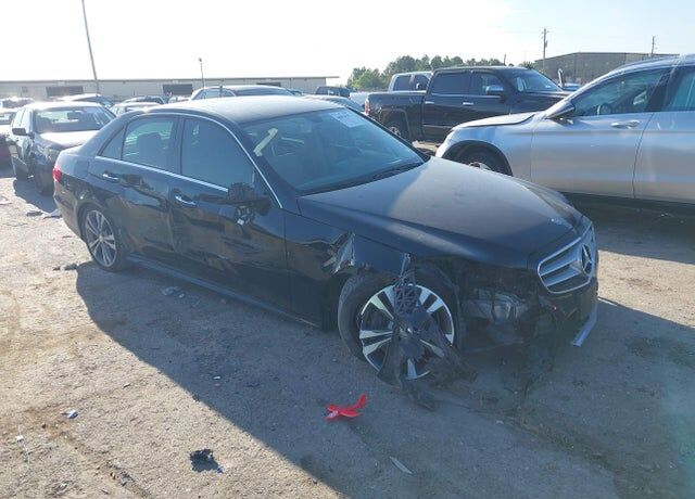 2016 MERCEDES-BENZ E-Class