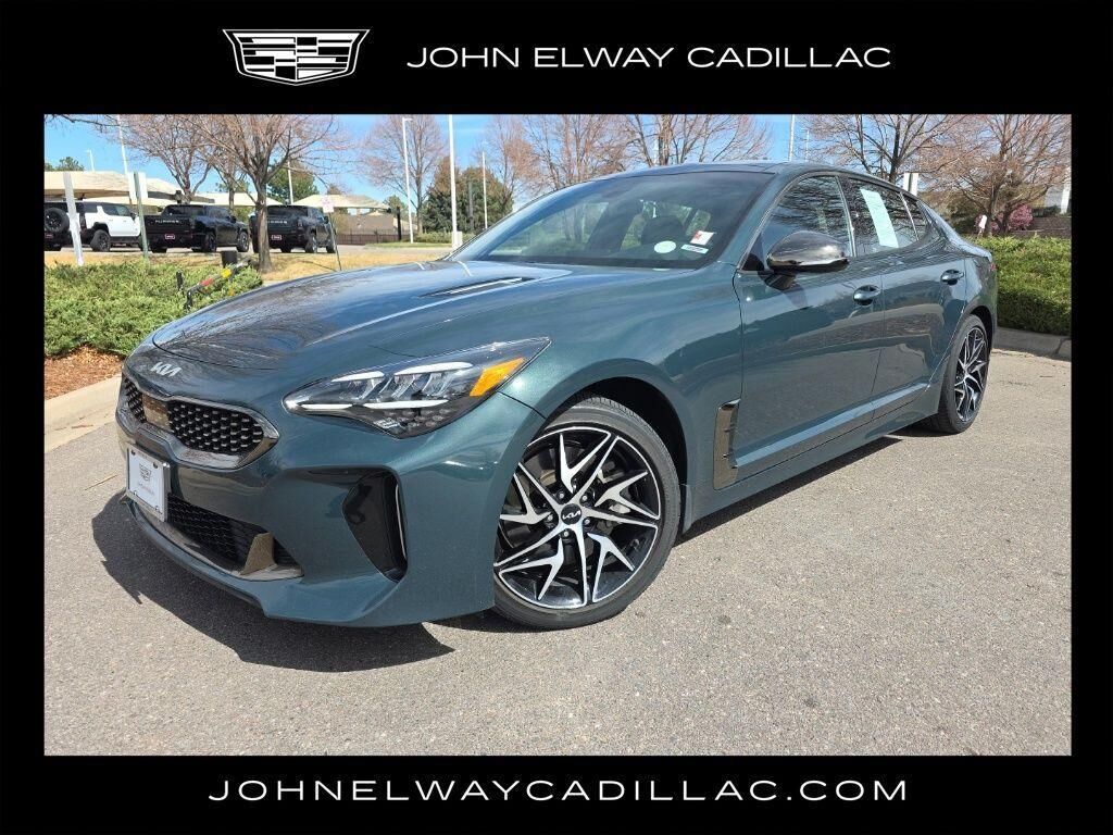 2022 KIA Stinger