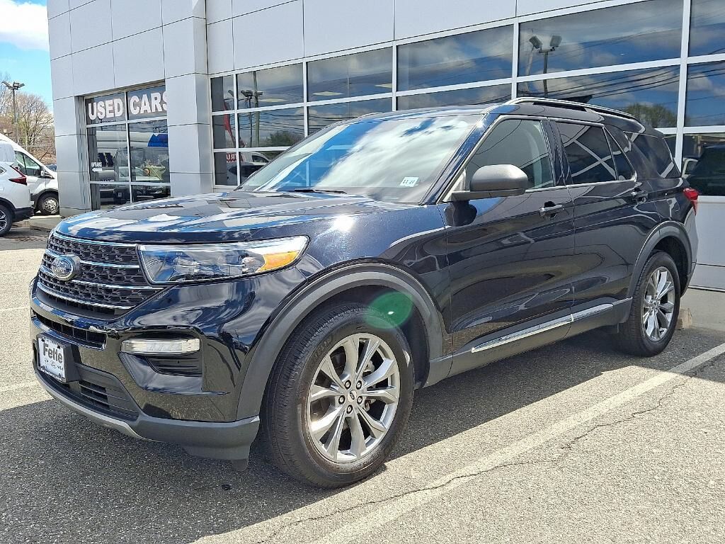 2022 FORD Explorer