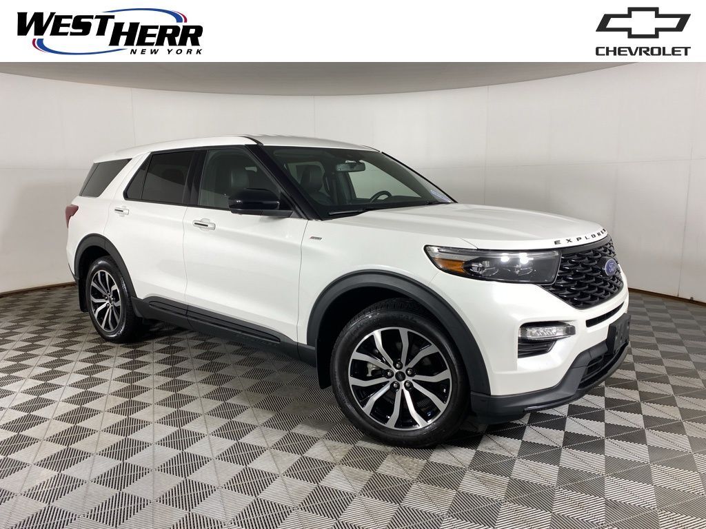 2022 FORD Explorer