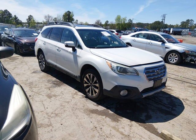 2015 SUBARU Outback