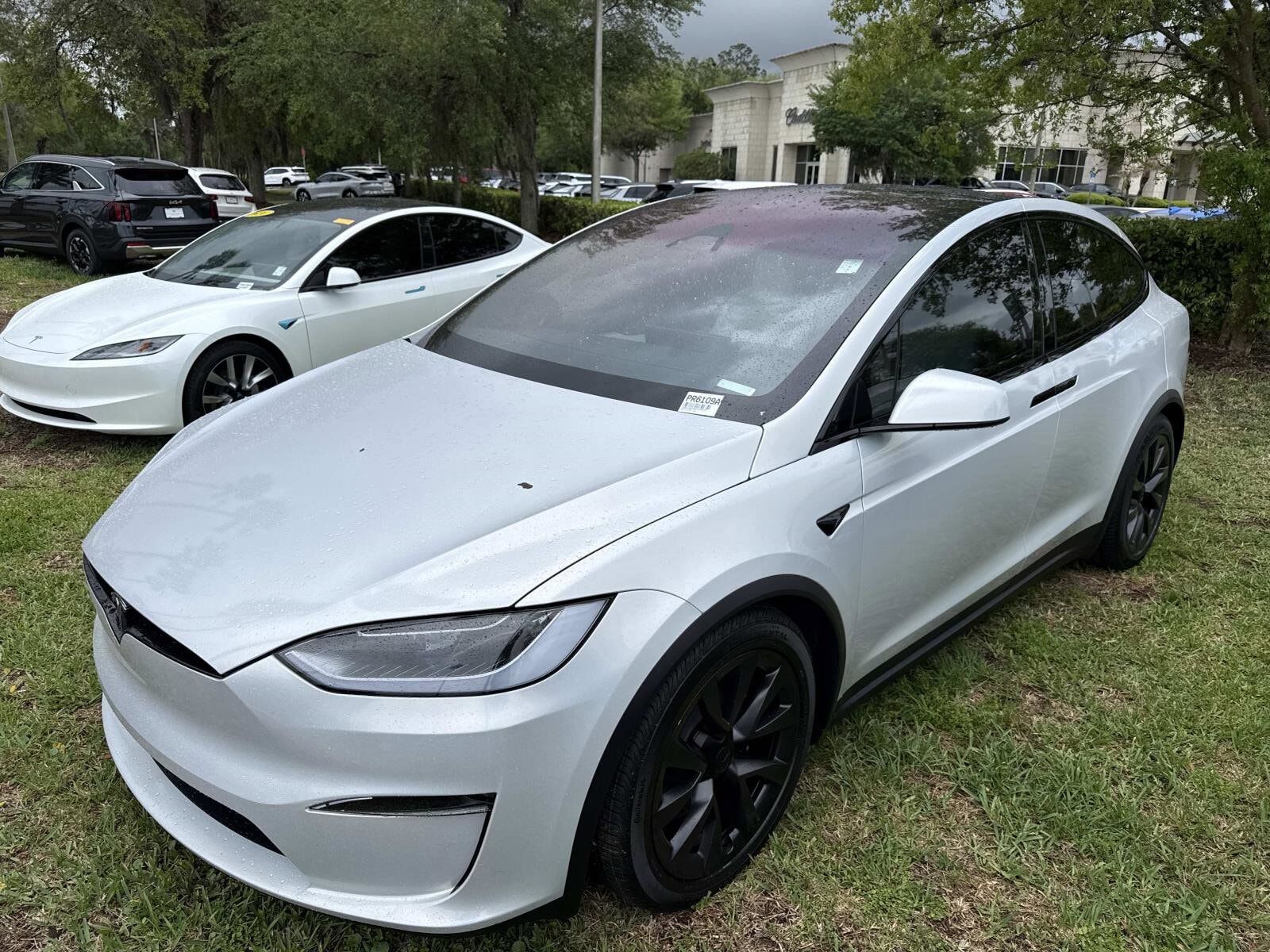 2024 TESLA Model X