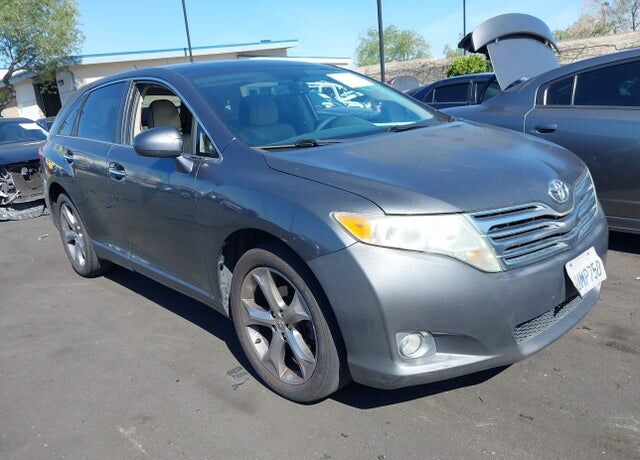 2011 TOYOTA Venza