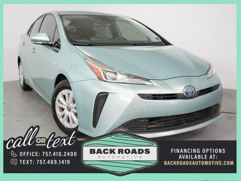 2019 TOYOTA PRIUS
