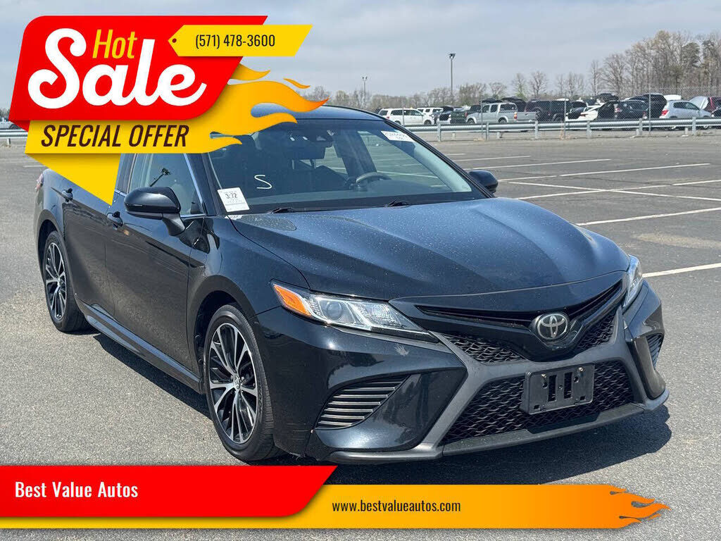 2018 TOYOTA Camry
