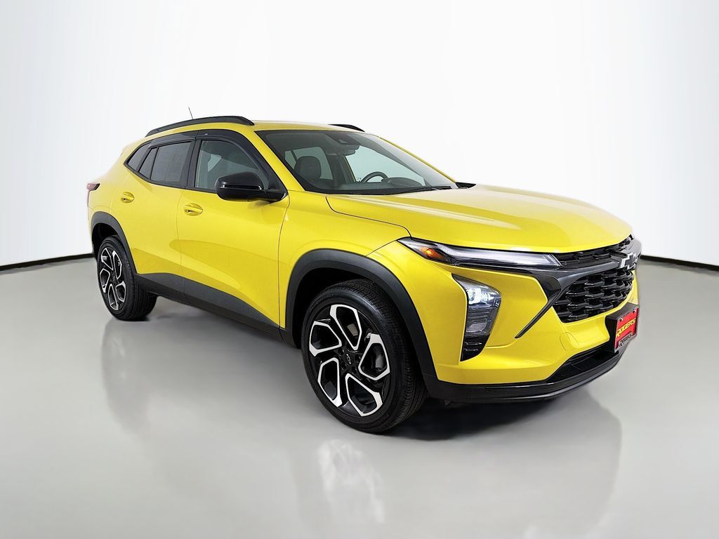2024 CHEVROLET Trax