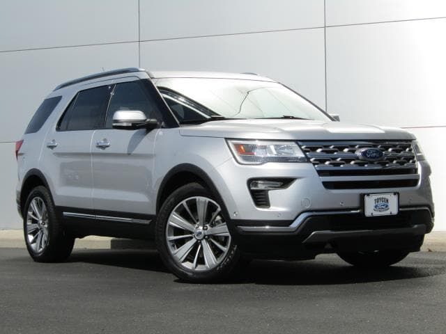 2018 FORD Explorer