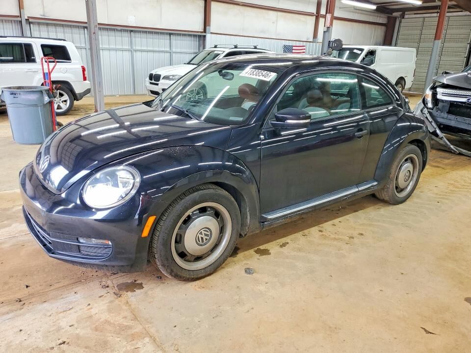 2016 VOLKSWAGEN Beetle