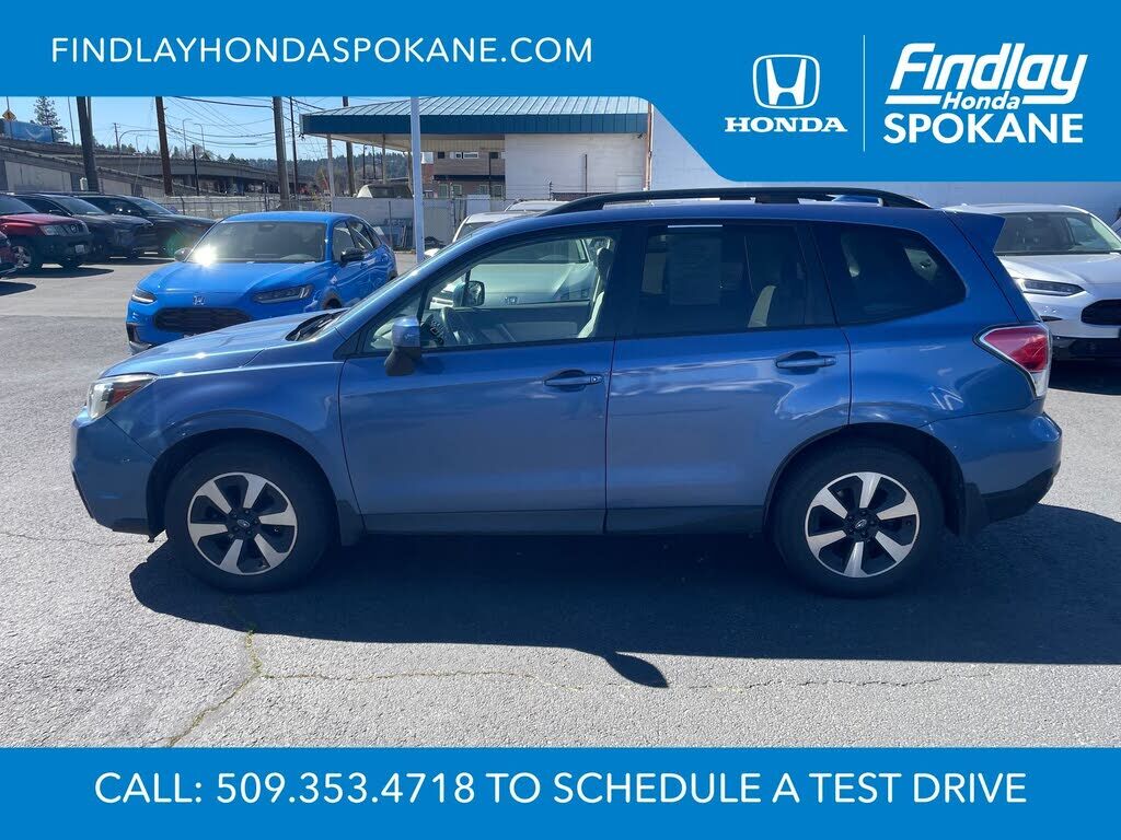 2017 SUBARU Forester