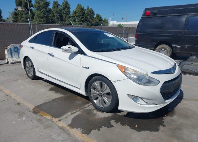 2014 HYUNDAI Sonata