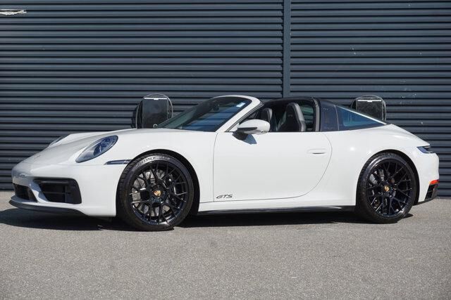 2023 PORSCHE 911