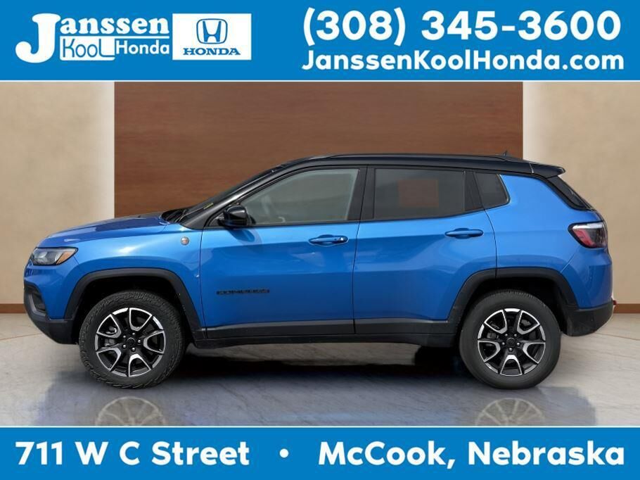 2025 JEEP Compass