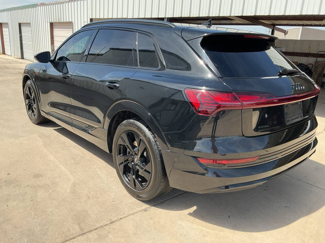 2022 Audi e-tron