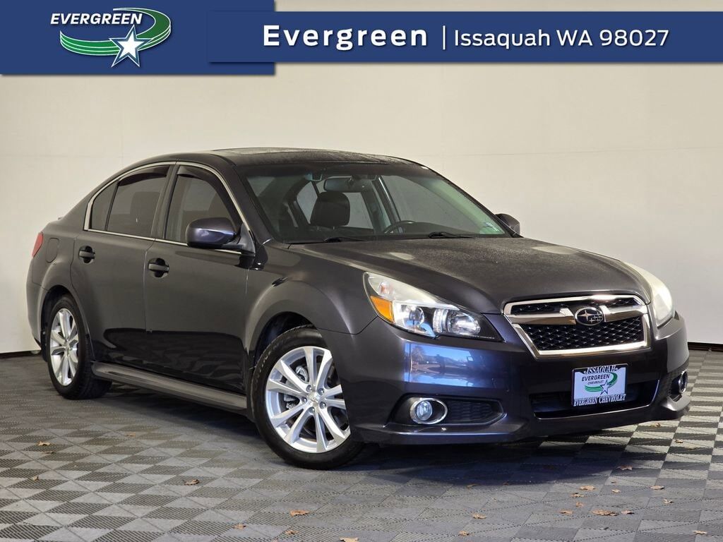 2013 SUBARU Legacy