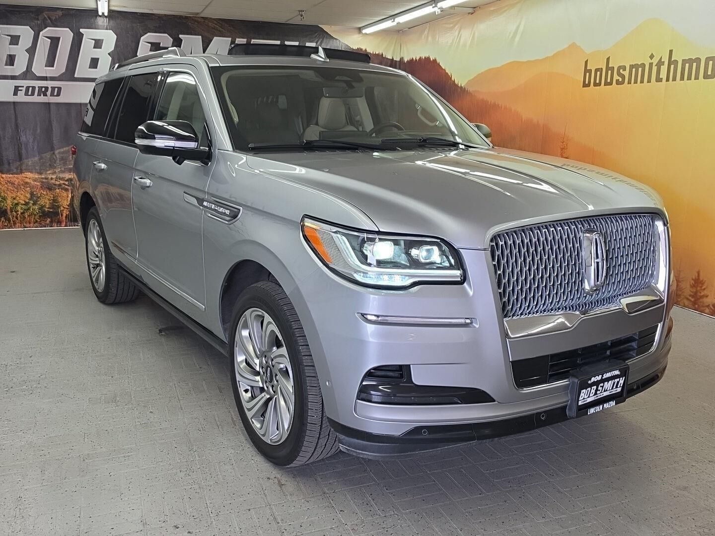 2024 LINCOLN Navigator