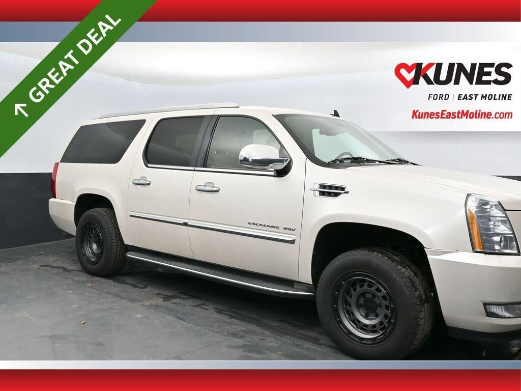 2011 CADILLAC Escalade