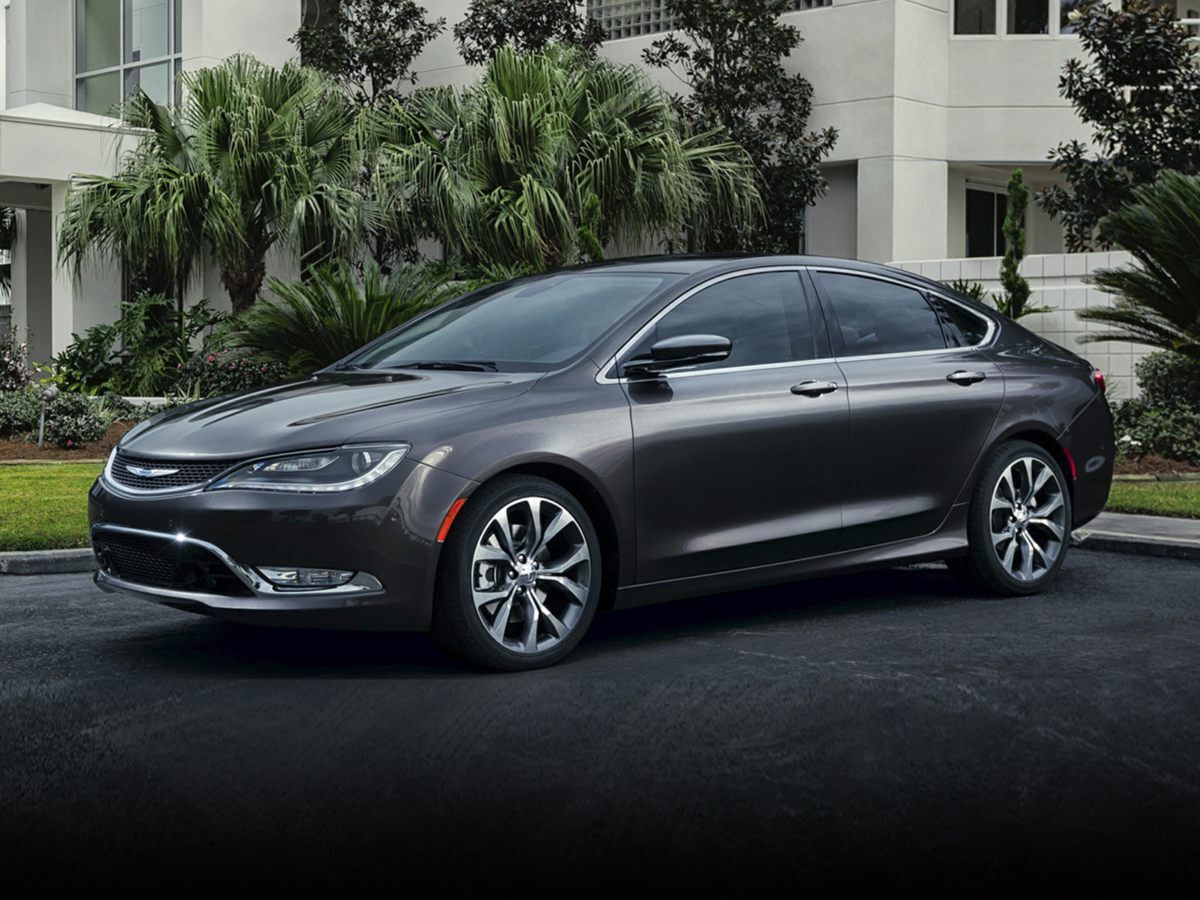 2015 CHRYSLER 200