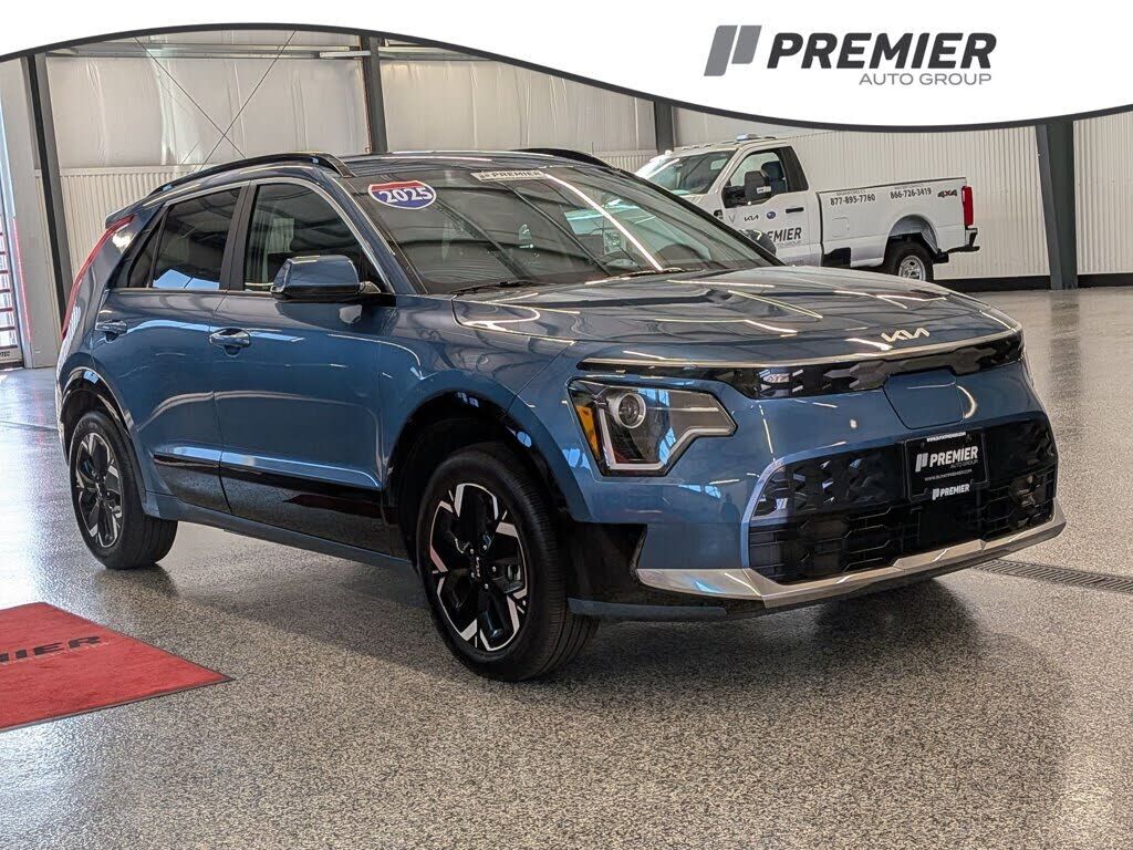 2025 KIA Niro