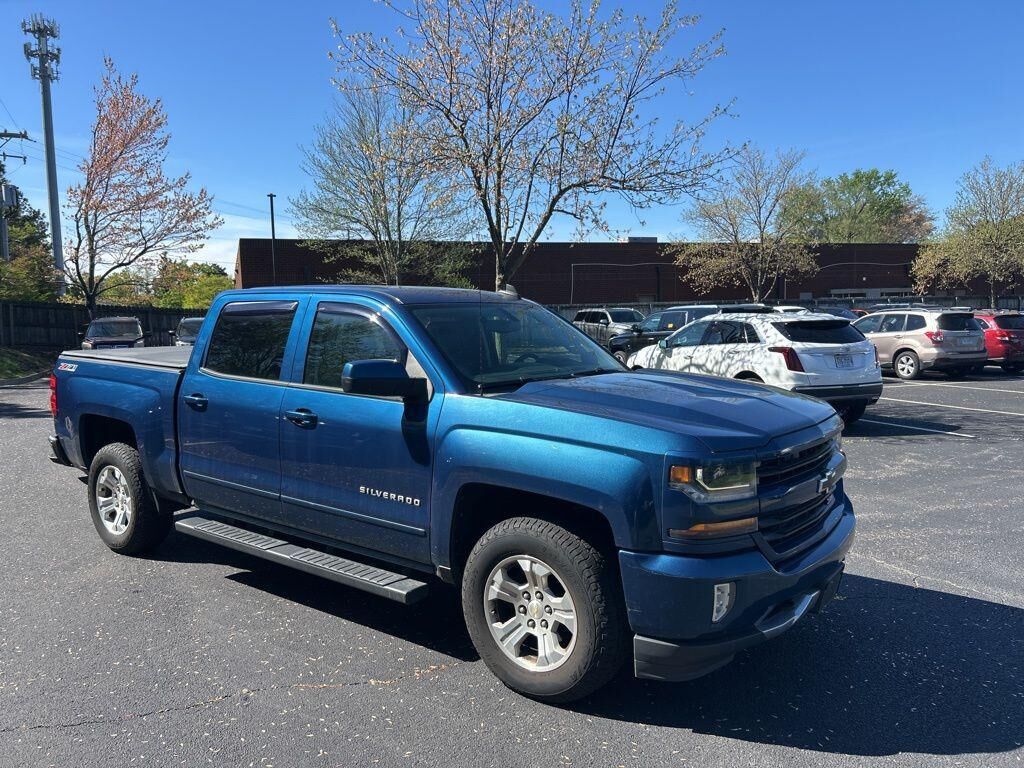 2017 CHEVROLET Silverado