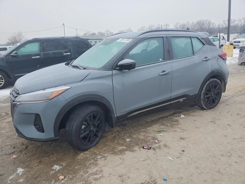 2024 NISSAN Kicks