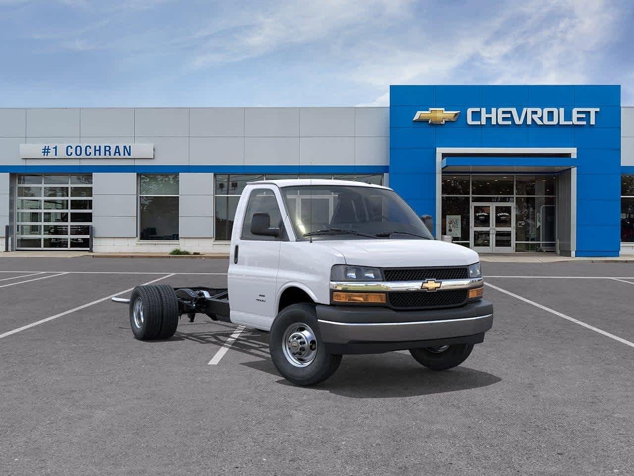 2025 CHEVROLET Express