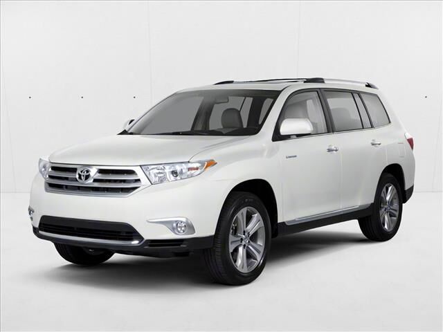 2013 TOYOTA Highlander