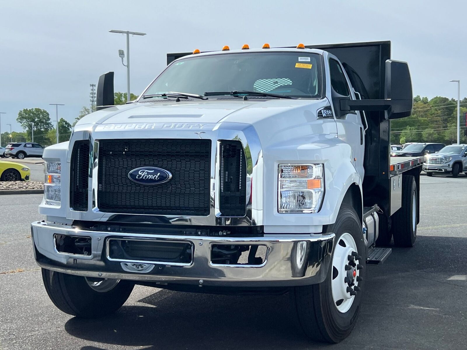 2027 FORD F-750