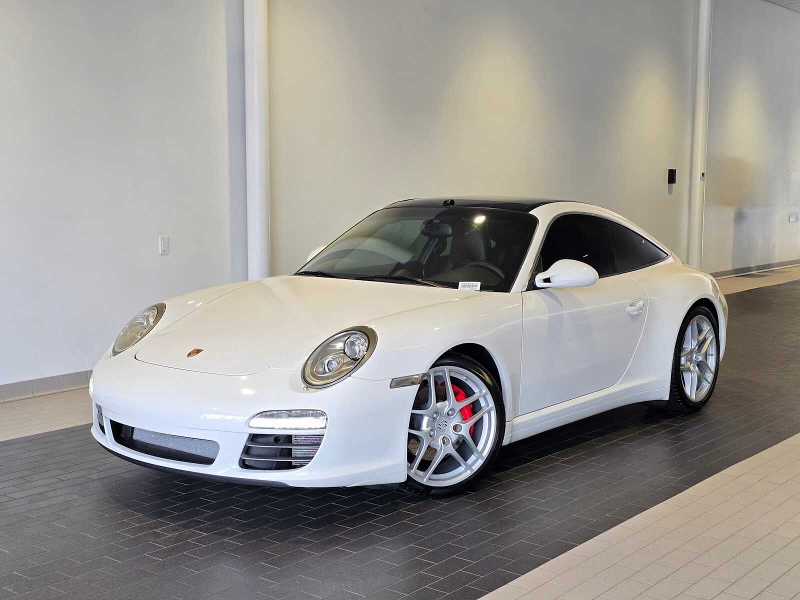 2011 PORSCHE 911