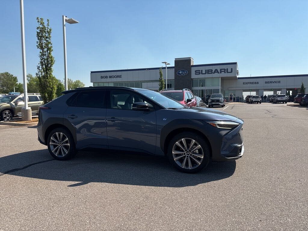 2024 SUBARU Solterra