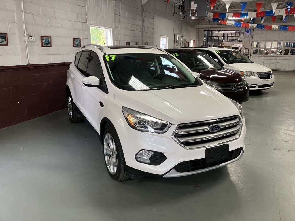 2017 FORD Escape