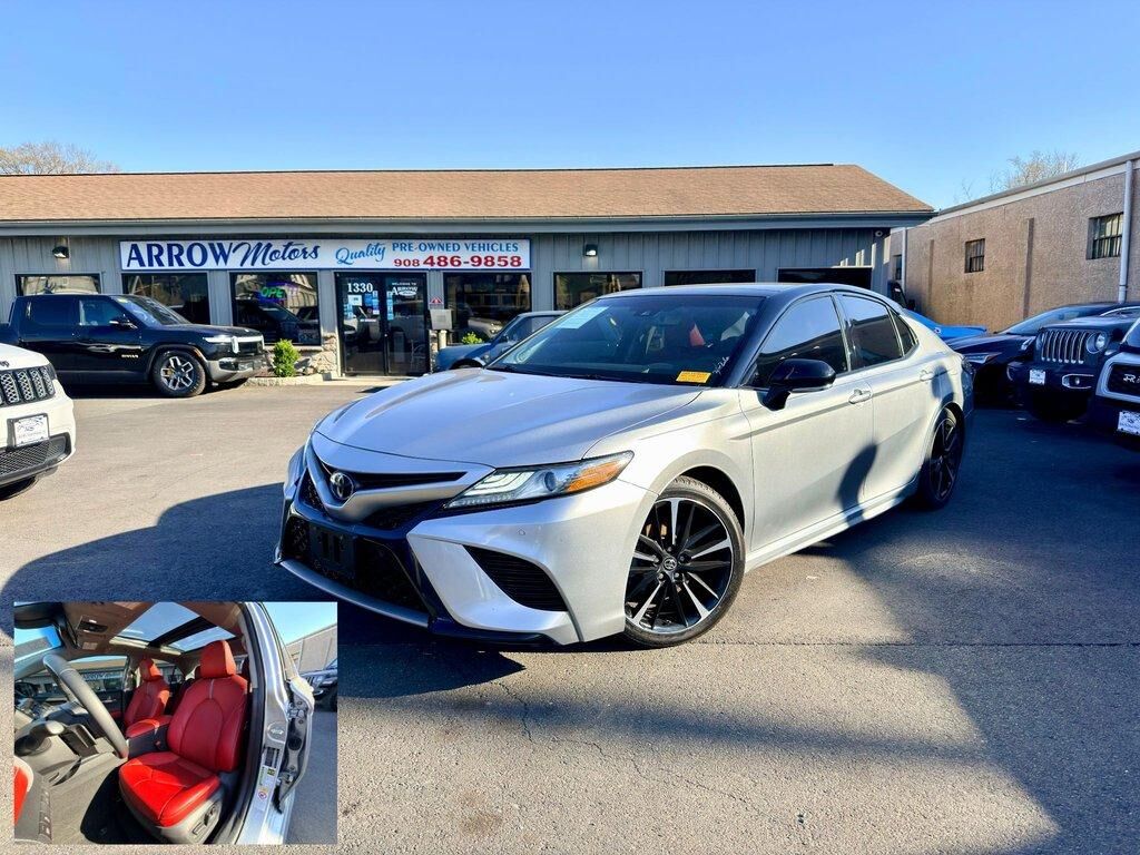 2018 TOYOTA Camry