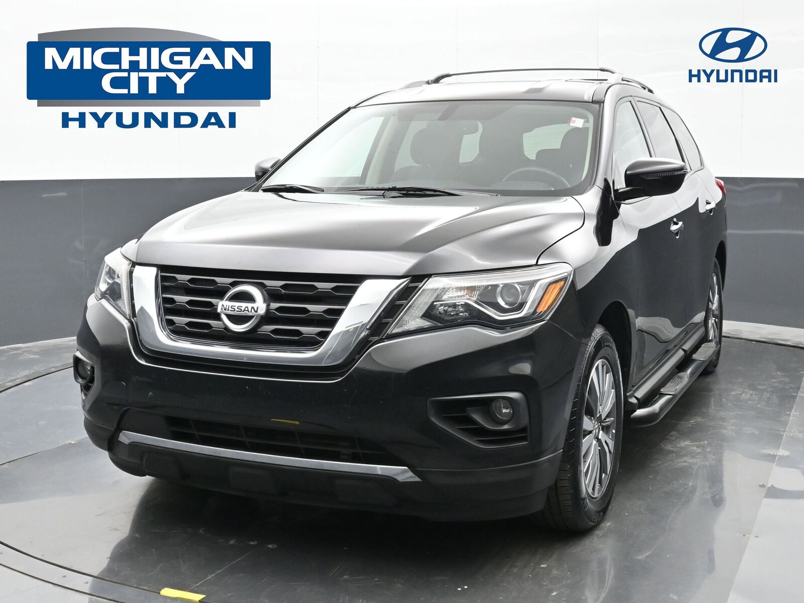 2020 NISSAN Pathfinder