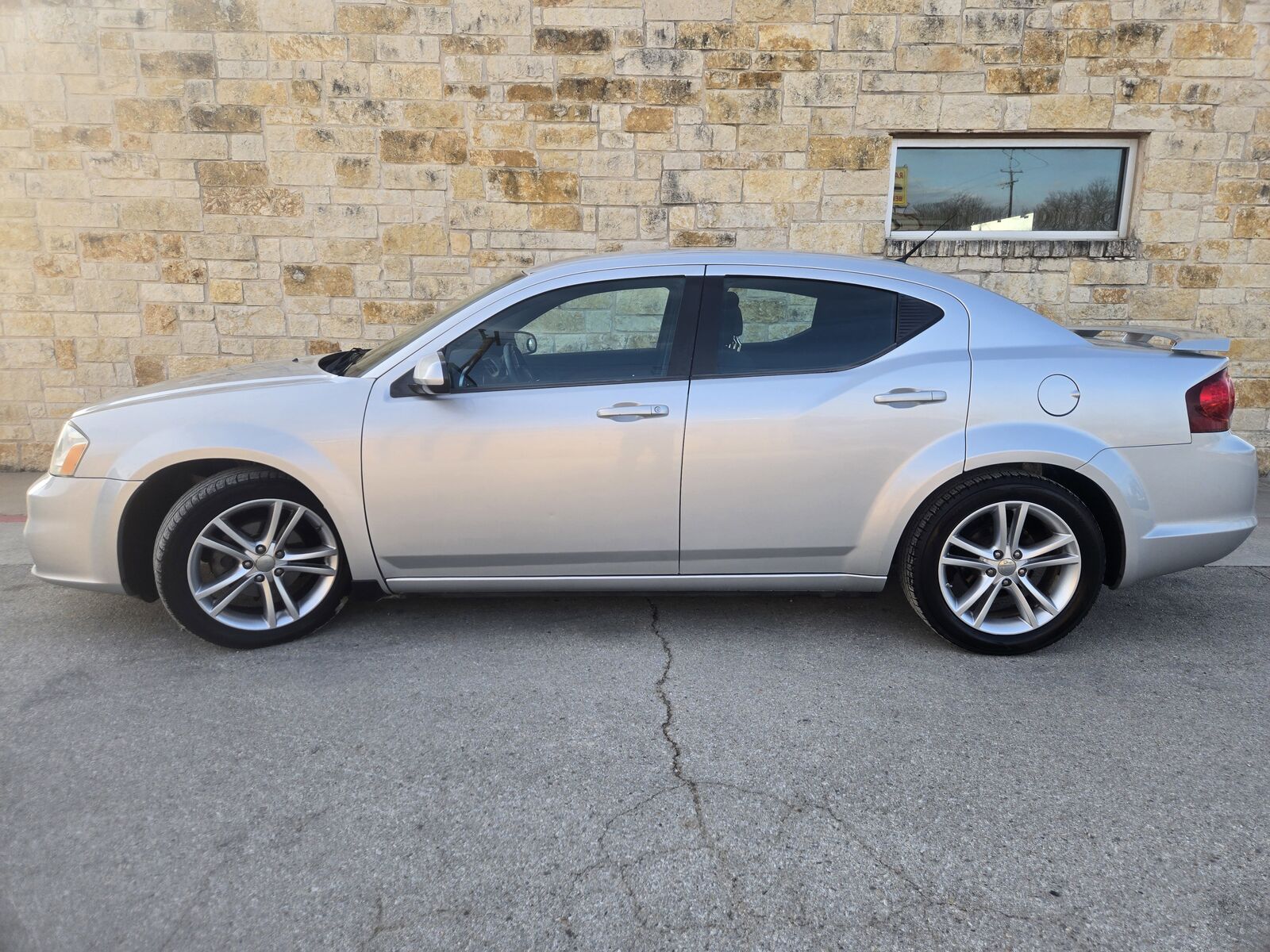2011 DODGE Avenger