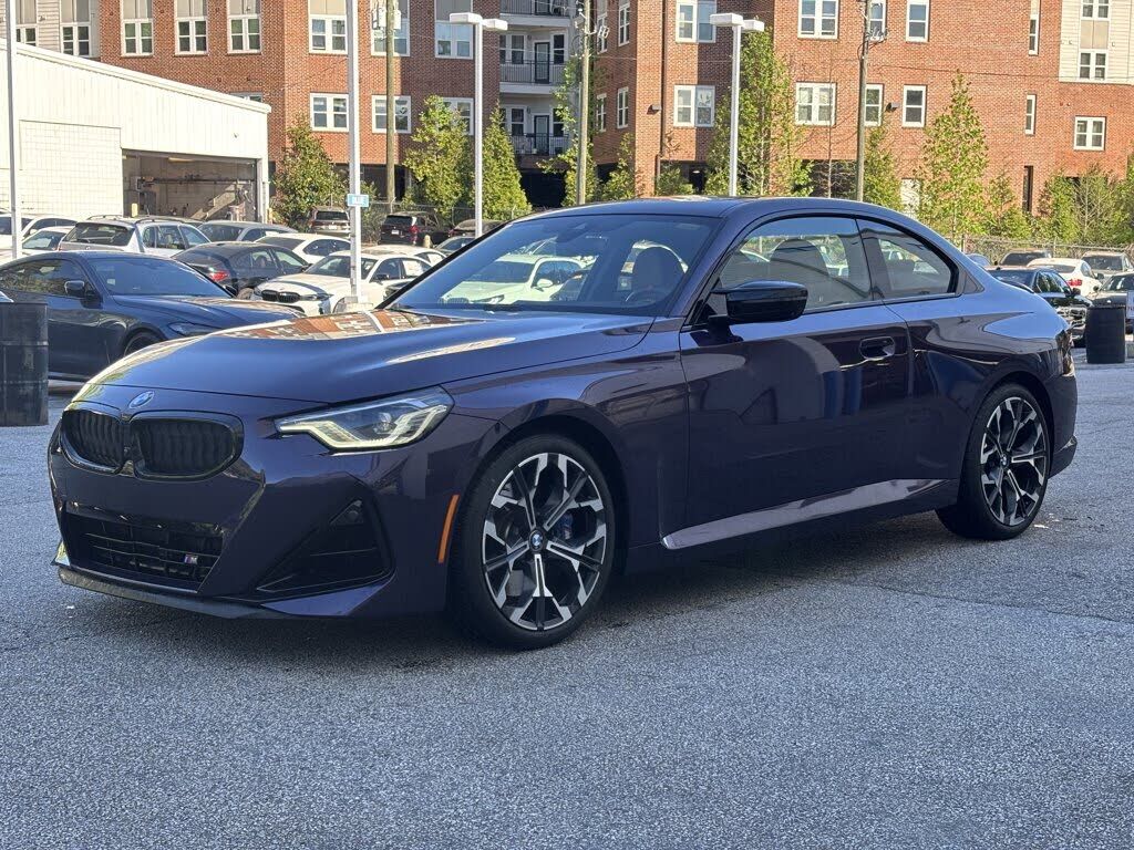 2025 BMW M2