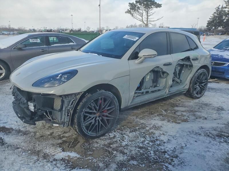 2024 PORSCHE Macan