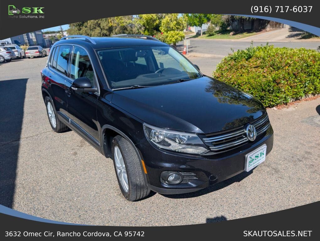 2013 VOLKSWAGEN Tiguan