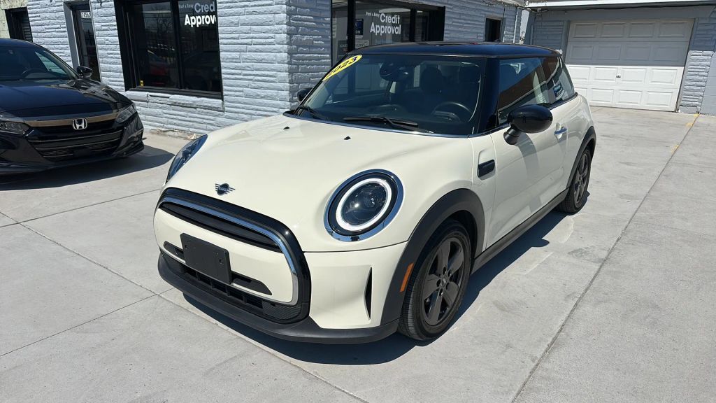 2023 MINI Hardtop