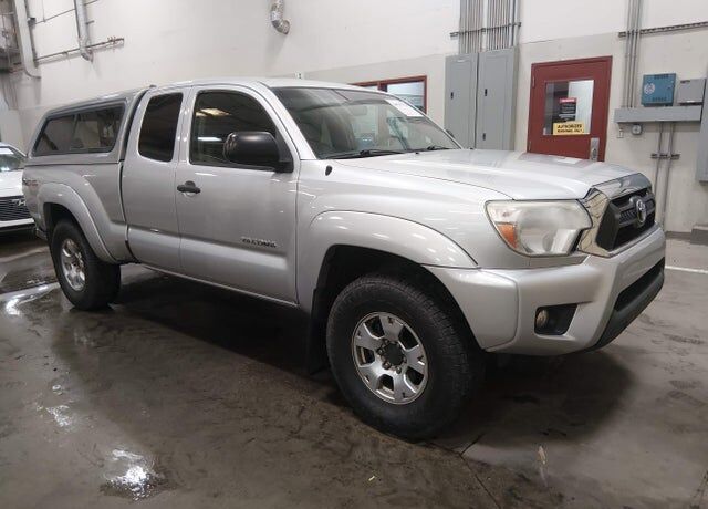 2013 TOYOTA Tacoma