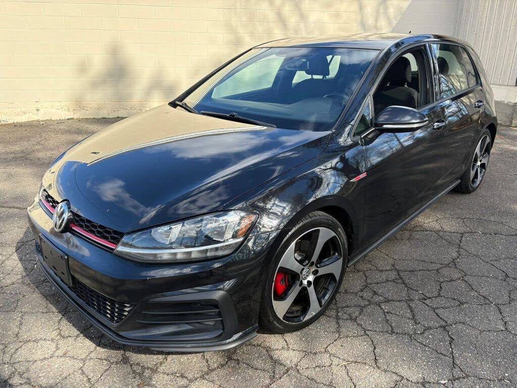 2018 VOLKSWAGEN Golf GTI