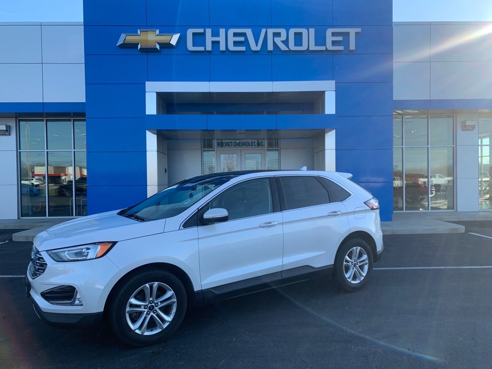 2019 FORD Edge