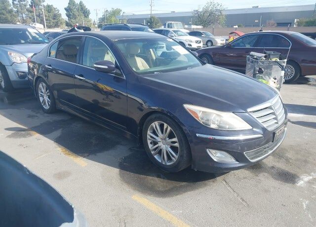 2012 HYUNDAI Genesis