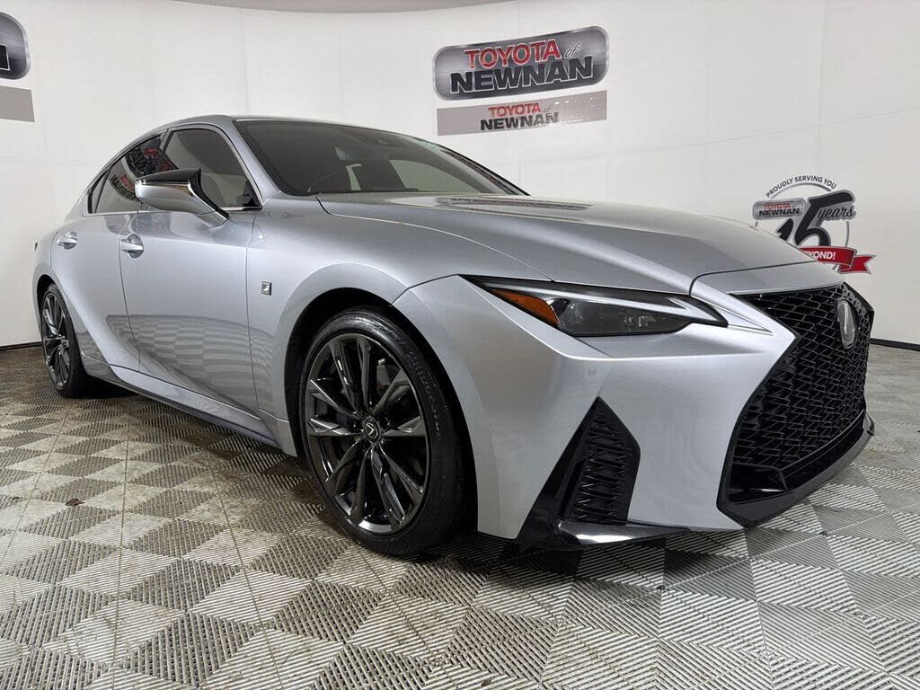 2023 LEXUS IS