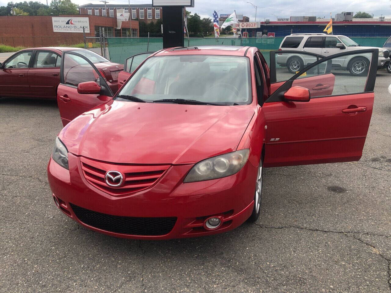 2005 MAZDA Mazda3