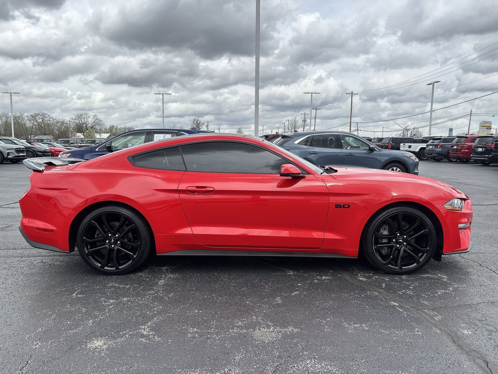 2021 FORD Mustang